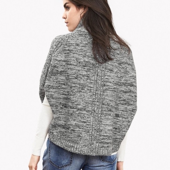 Banana Republic Sweaters - Banana Republic Zip Sweater Capelet Gray